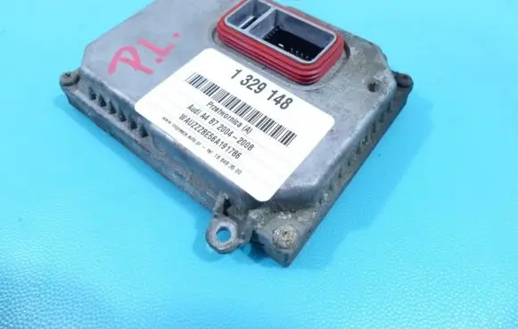 Audi A4 S4 B7 8E 8H Headlight ballast module Xenon 1307329115 IMPRK1329148