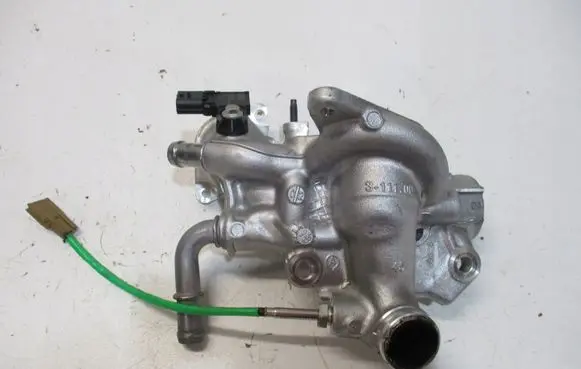 Dacia Duster Fuel injection high pressure pump 147171653R