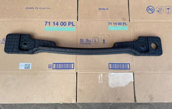 Mazda 2 Front bumper foam support bar DA6A50111