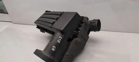 Audi A3 S3 8P Air filter box 1K0129620D