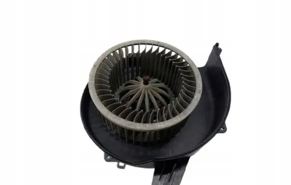 Volkswagen Fox Front door blower motor 6Q1819015G