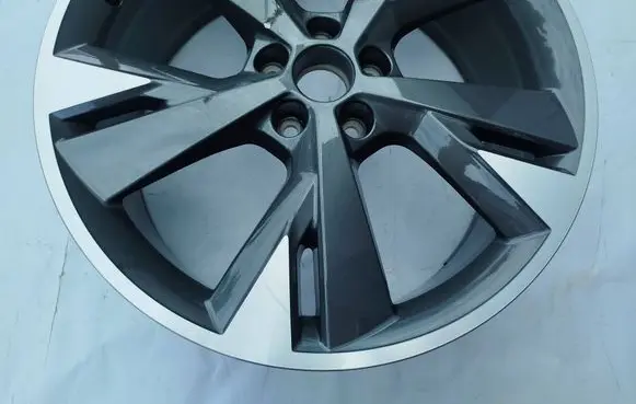 Audi Q4 Sportback e-tron R20 alloy rim 89A601025E