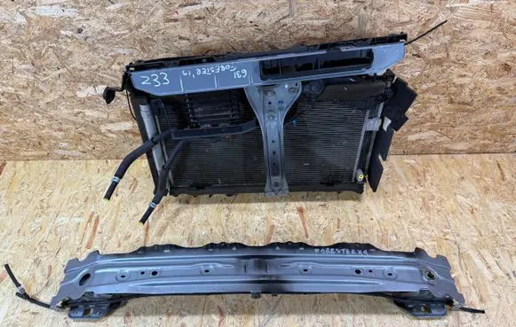 Subaru Forester SK Radiator support slam panel
