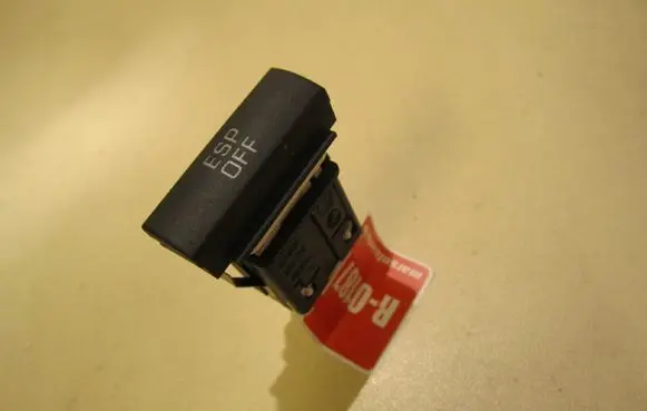 ESP (stability program) switch