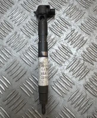Hyundai ix20 Fuel injector 4M47