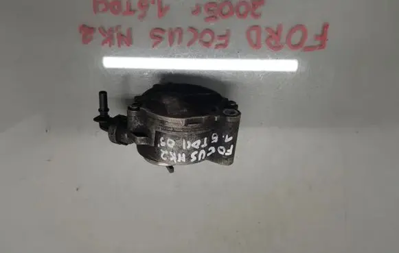 Ford Focus Vacuum pump