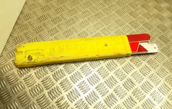 Emergency warning sign