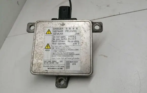 Mitsubishi Outlander Headlight ballast module Xenon W3T23371