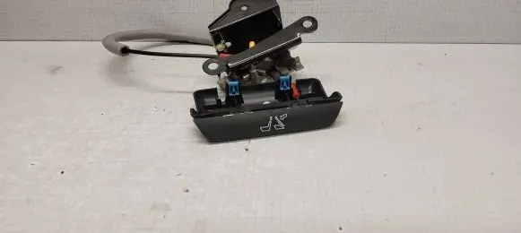 Saab 9-3 Ver2 Seat back rest lock catch 12797235LH 12790569