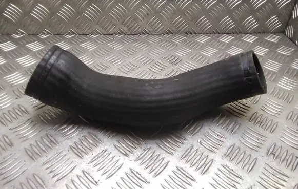 Volvo V70 Intercooler hose/pipe 30680218