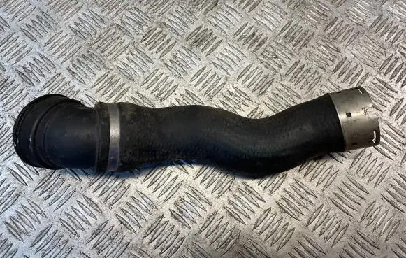 BMW 5 E60 E61 Intercooler hose/pipe 780374