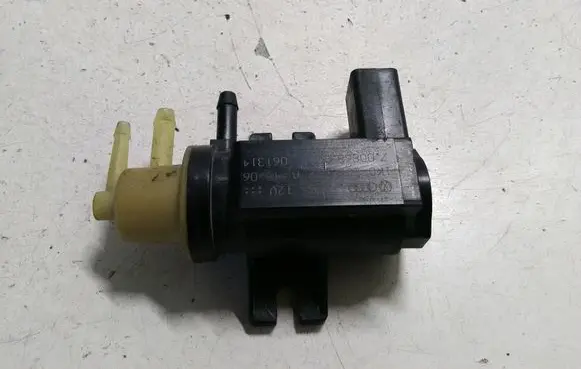 Volkswagen Caddy Turbo solenoid valve 1K0906627A