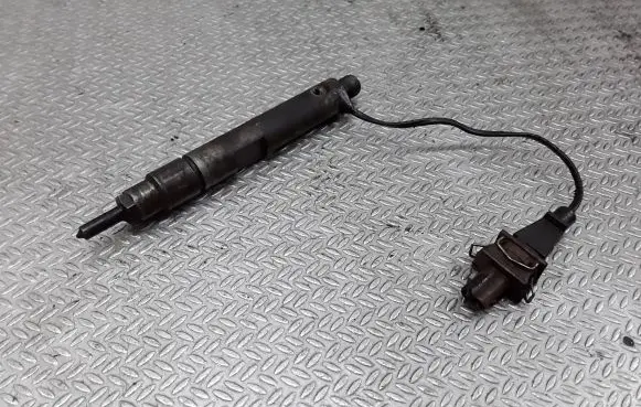 Ford Galaxy Fuel injector 028130201S