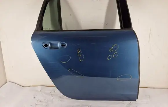 Citroen C4 I Picasso Rear door 