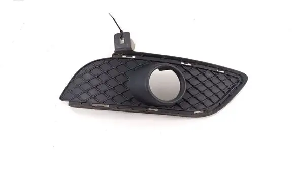 Mercedes-Benz B W246 W242 Front bumper lower grill A2468850322