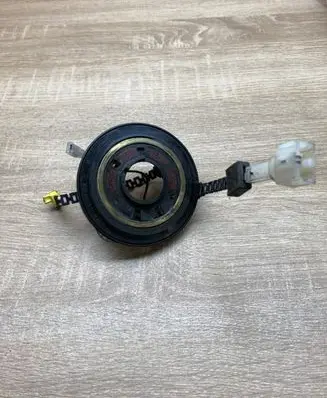 Volkswagen Golf III Airbag slip ring squib (SRS ring) 1H0959653