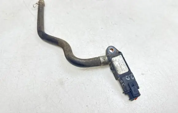 Nissan Qashqai Exhaust gas pressure sensor 8200198965 0281002772 8200469905