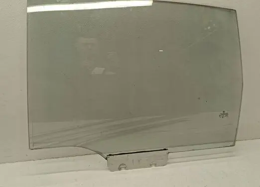 Volkswagen Crafter Rear door window glass