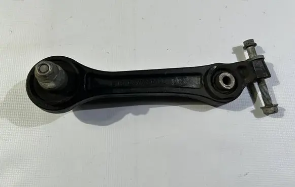 Dodge Challenger Front lower control arm/wishbone 04782561ae