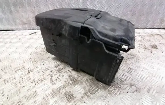Ford Focus Battery box tray AM5110723AD C8C9A