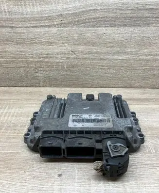 Renault Scenic II - Grand scenic II Engine control unit/module 8200310863 0281011549