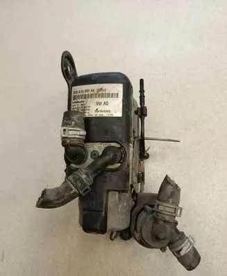 Volkswagen Golf VII Auxiliary pre-heater (Webasto) 3Q0819595 5Q0815005AK 0E2020176514