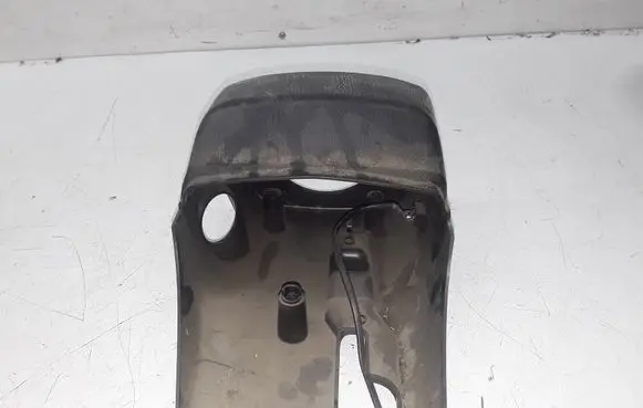 Steering wheel column trim