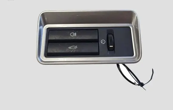 Jaguar XF X250 Tailgate opening switch 10400976890 DX2311654AA