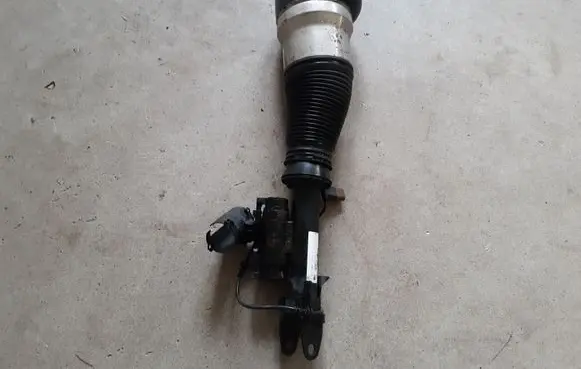 Mercedes-Benz S C217 Front shock absorber/damper A2173200313