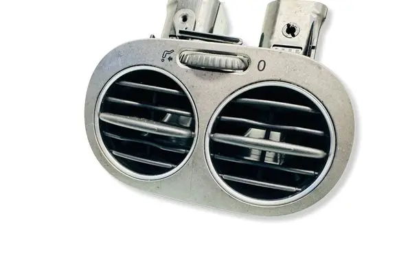 Volkswagen Tiguan Rear air vent grill 5M0819203