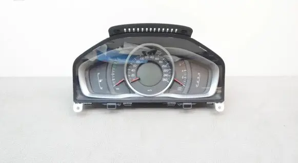Volvo V60 Speedometer (instrument cluster) 31453088 36003008