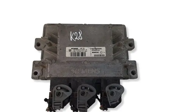 Renault Clio II Engine control unit/module 8200406058 8200400246 S120201205D