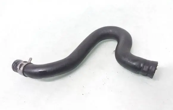 Toyota Avensis T250 Engine coolant pipe/hose
