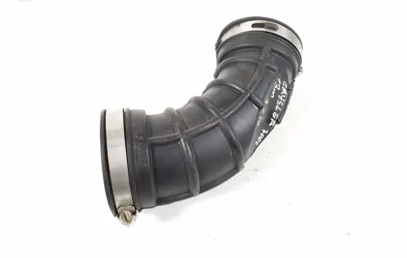 Chrysler 300C Air intake hose/pipe 0210490A1