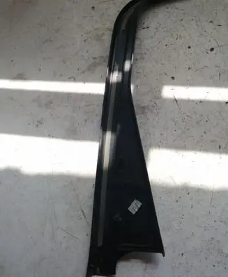 Ford C-MAX I Rear door glass trim molding 3M51R254K05