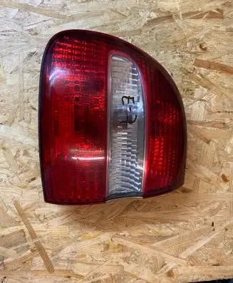 Volvo S40, V40 Rear/tail lights 30621887