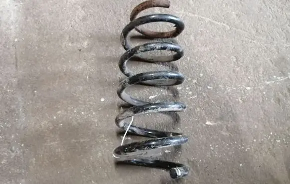 Renault Trafic II (X83) Front coil spring