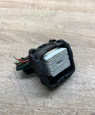 Citroen Berlingo Plug wire 1827108