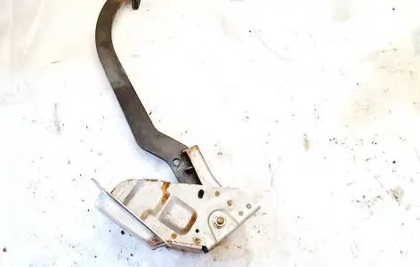 Hyundai Trajet Brake pedal 