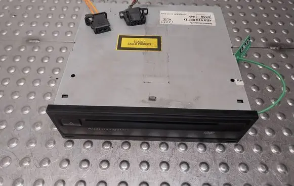 Audi A4 S4 B8 8K Navigation unit CD/DVD player 4E0919887D