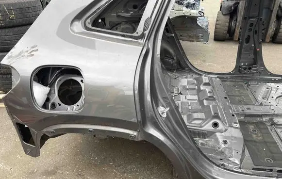 Mercedes-Benz EQA Rear quarter panel 