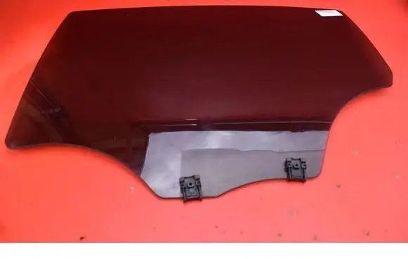 Peugeot 208 I Rear door window glass 