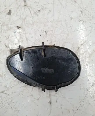 Volkswagen PASSAT B6 Headlight/headlamp dust cover