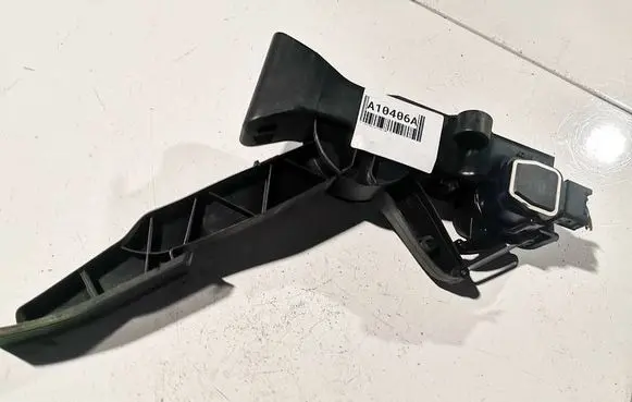 Mercedes-Benz A W169 Accelerator throttle pedal 91736020