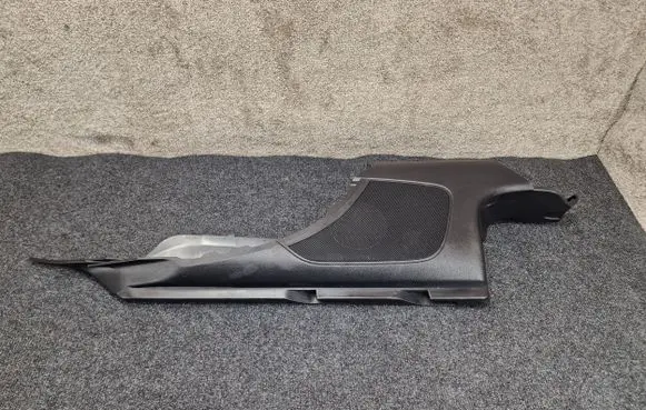 Mercedes-Benz GLE W167 Parcel shelf speaker trim grill A1676901510