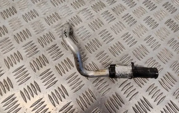 Audi A4 S4 B9 Engine coolant pipe/hose 059121065EA