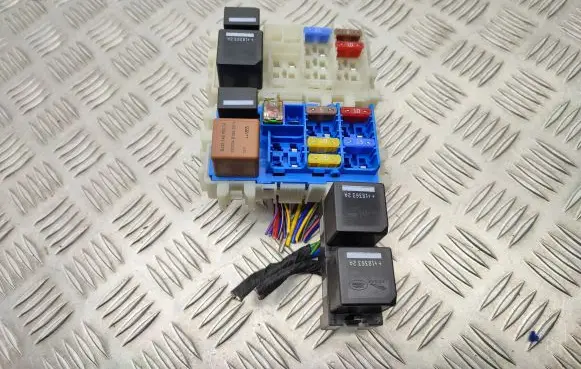 Land Rover Range Rover Evoque L538 Fuse module