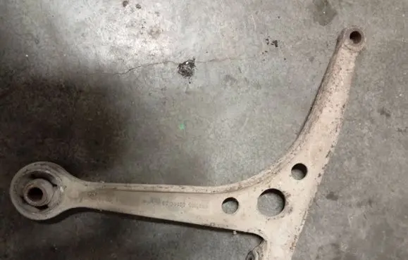 Volkswagen Sharan Front lower control arm/wishbone 165081AC29