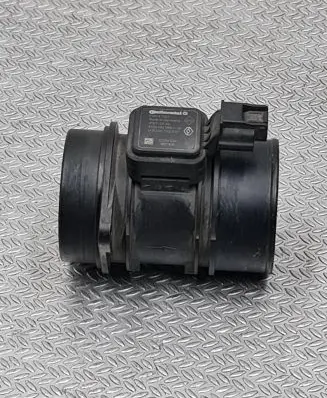 Renault Captur Mass air flow meter 5WK97021 8200682558 022041234