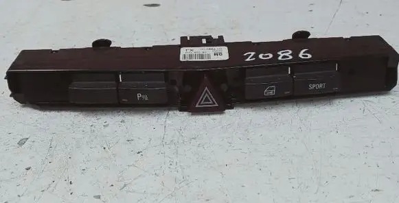 Opel Astra H Hazard light switch 13100108